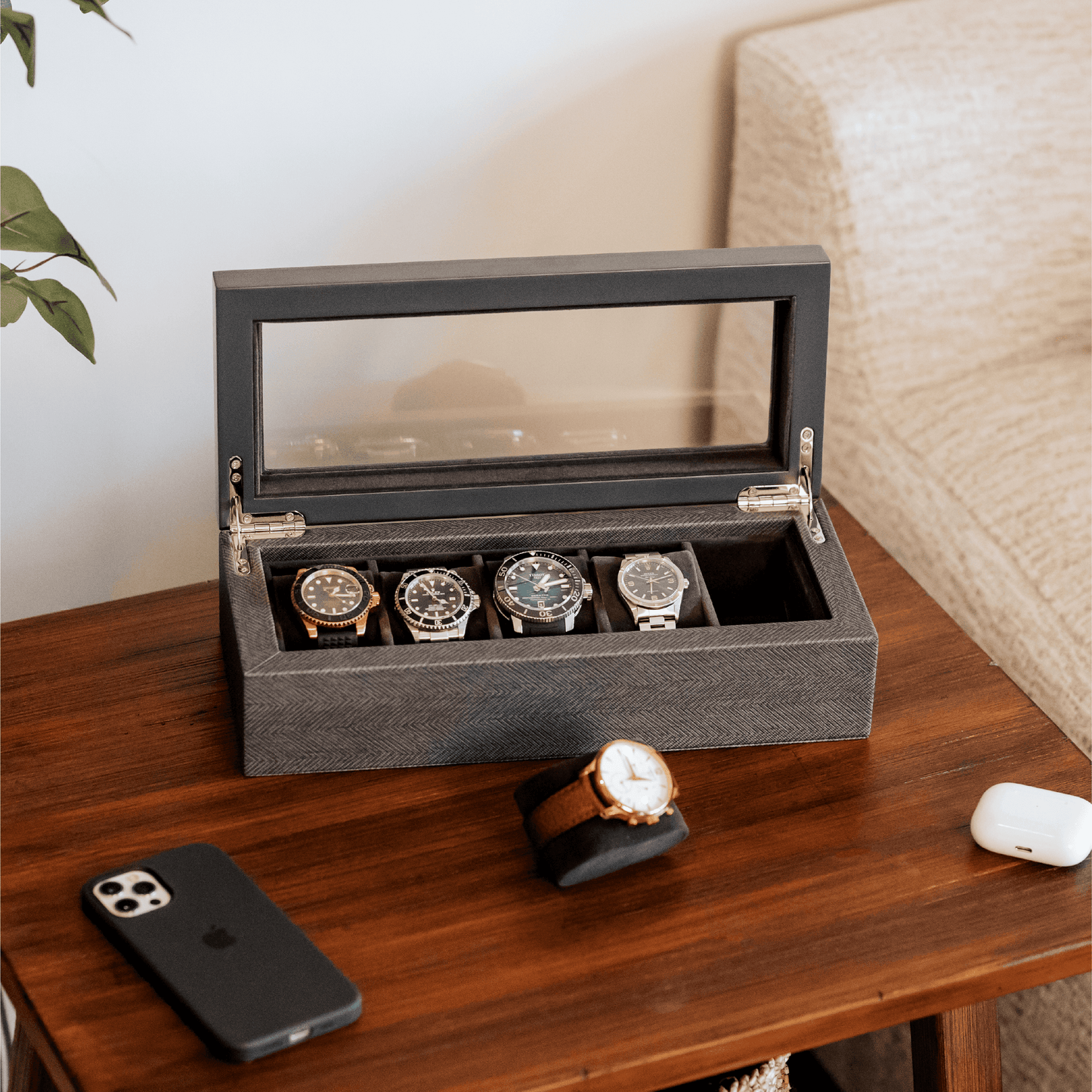 Herringbone Two-Toned Watch Box - 5 Slot