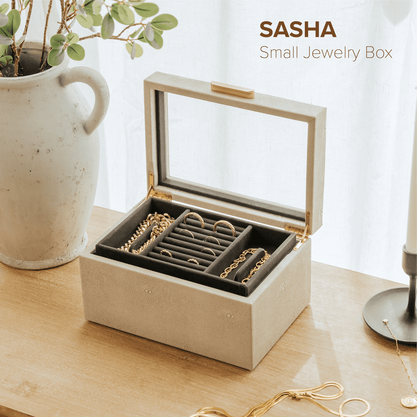 Sasha Small Jewelry Box