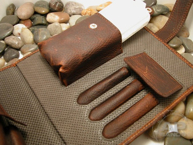 AP Bands Strap and Tool Carrying Storage Case In Oil Pull Up Brown Leather