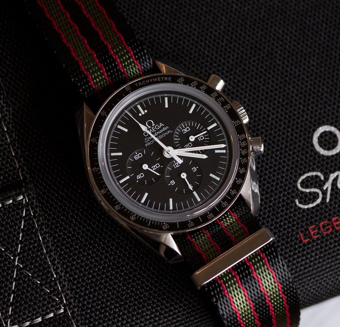 Vintage bond shop nato